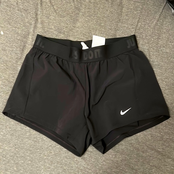 Nike | Shorts | Nike Shorts With Spandex Attached Size Small | Poshmark